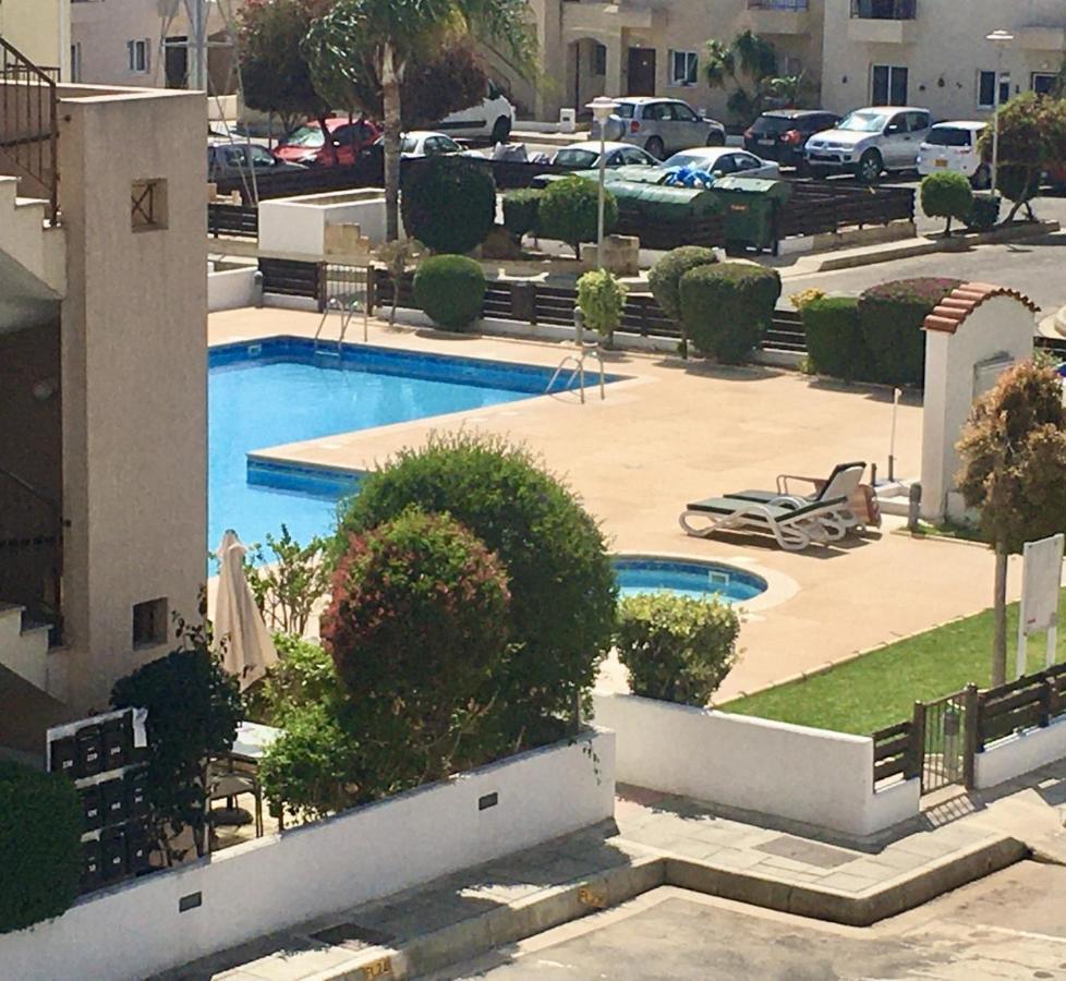 Excellent 2 Bed Apartment Mandriá Exterior foto